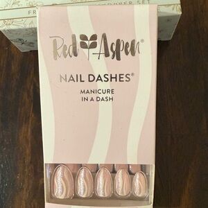 Red Aspen Nail Dashes, New in Box
